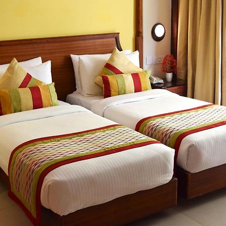 Sea Breeze Max Resort & Spa มัดกอน ภายนอก รูปภาพ
